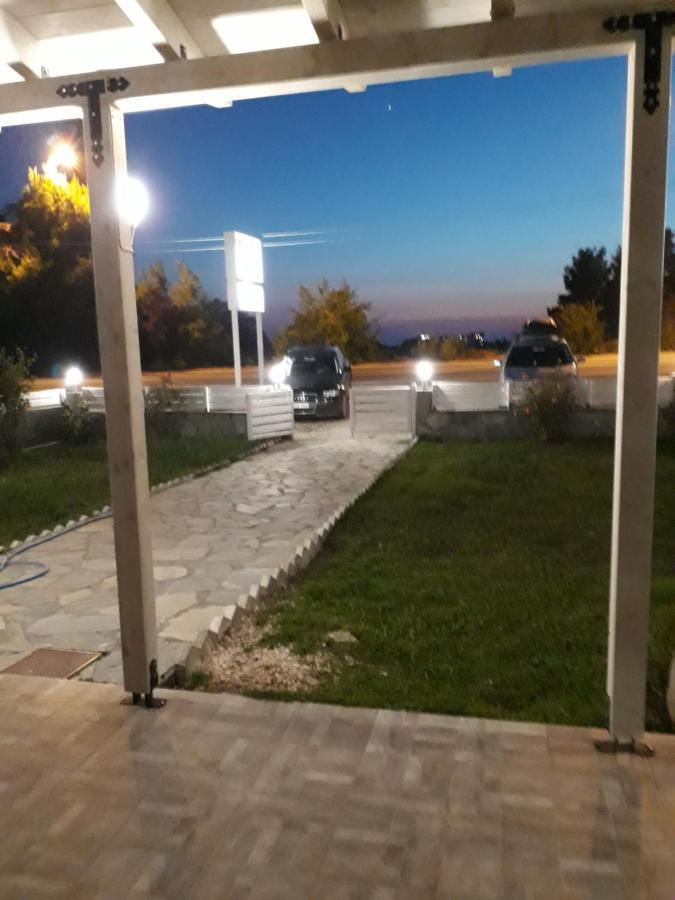 Vickyvillas Неос Мармарас Екстериор снимка